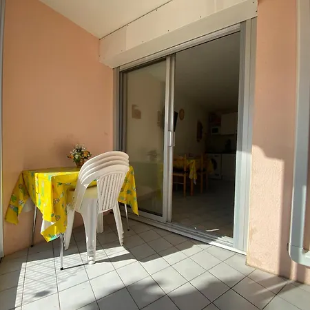 Sol-y-days Mathilde, Agreable En Rez-de-jardin Avec Parking Et Un Acces Direct A La * لو غراو دو روا